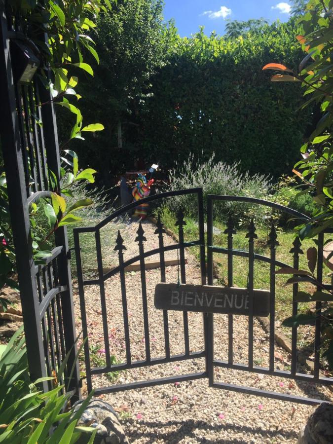 הוילה Mazille Le Jardin De Theleme "Charme Discret Pour Un Nid Douillet" מראה חיצוני תמונה